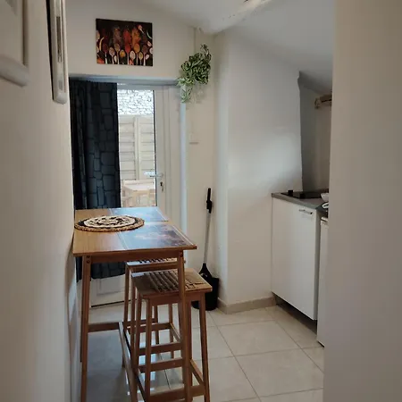 Apartment Un Nid Sur Les Toits Avec Terrasse