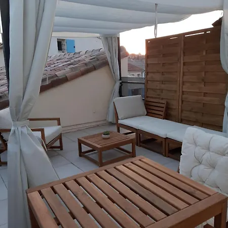 Apartment Un Nid Sur Les Toits Avec Terrasse Apt